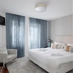 Deco Gem In Center