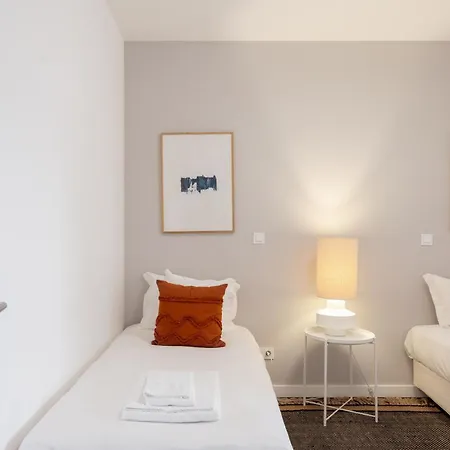 Deco Gem In Center * Lissabon