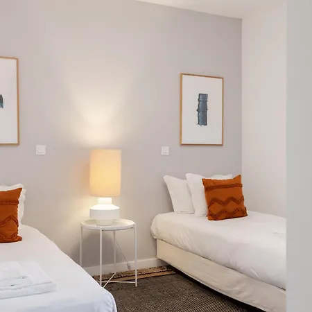 Deco Gem In Center * Lissabon